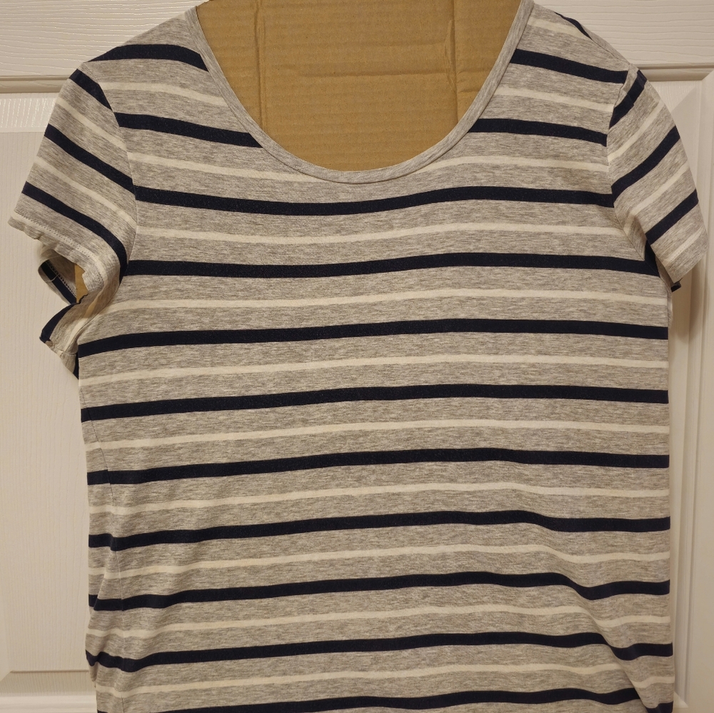 GAP Grey, White and Navy Striped Short Sleeve Tee